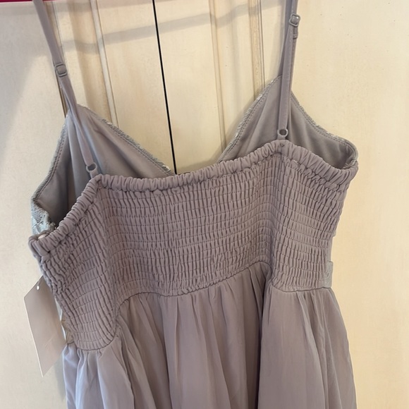 Pink Lily gray dress - Picture 4 of 4